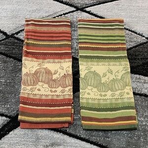 VINTAGE DII HOME COLLECTION EMBROIDERED KITCHEN FALL PUMPKINS TOWELS NWOT